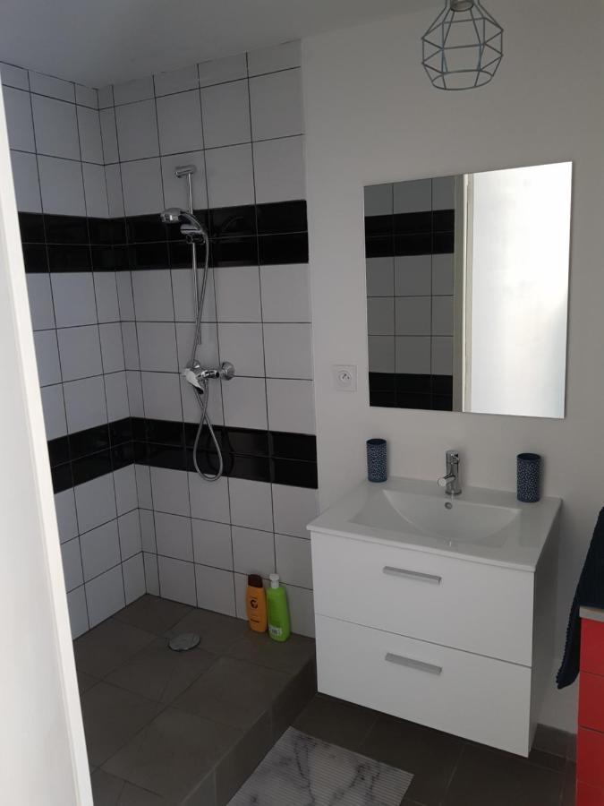 Jolie Appartement Moderne A Руан Екстериор снимка